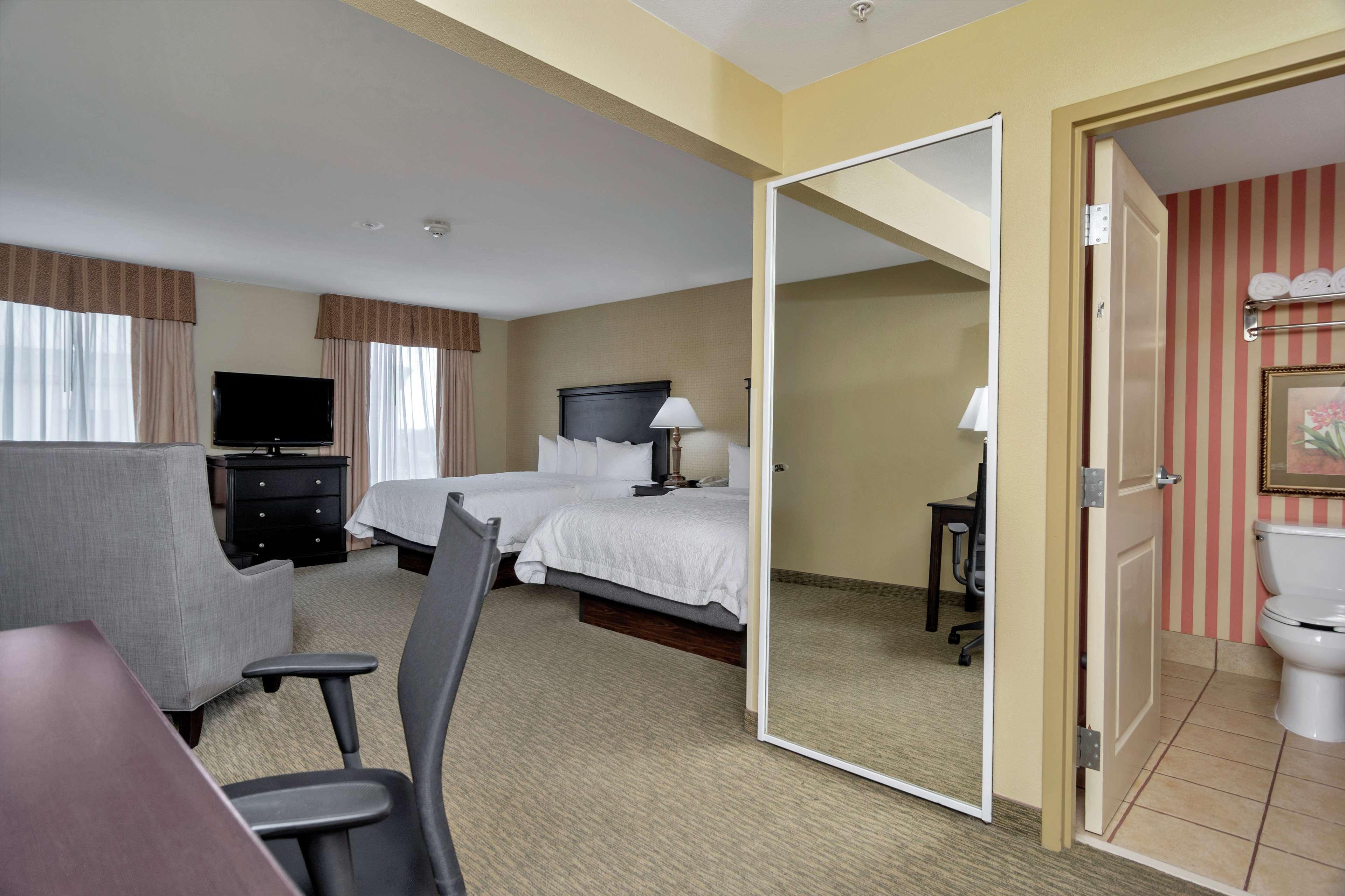 Hampton Inn & Suites Dallas-Dfw Airport Hurst Exterior photo