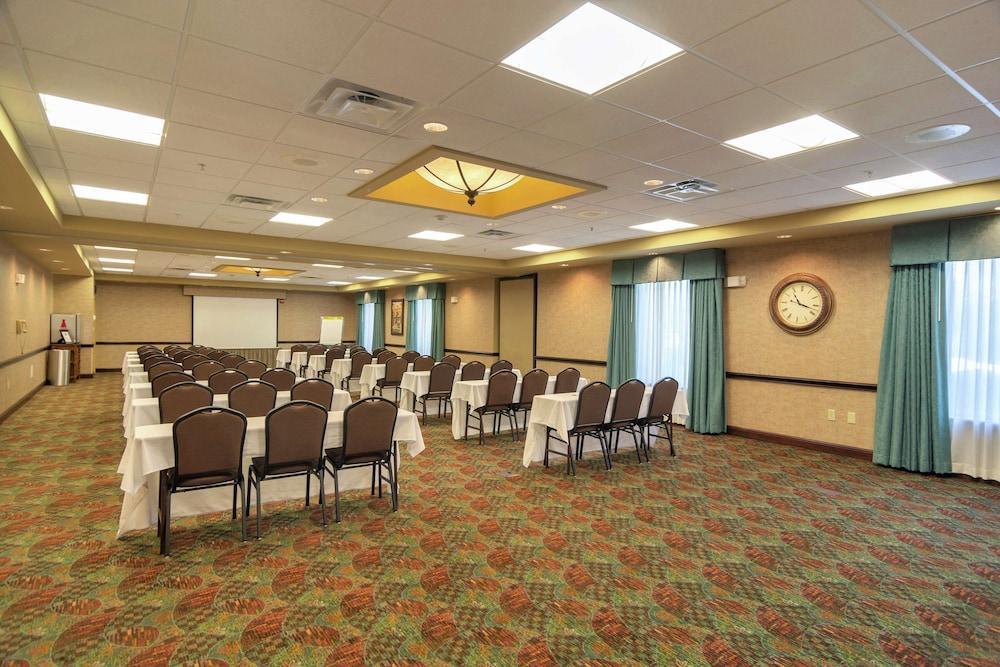 Hampton Inn & Suites Dallas-Dfw Airport Hurst Exterior photo