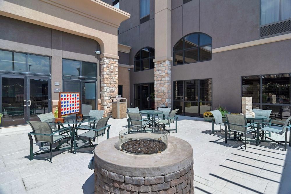 Hampton Inn & Suites Dallas-Dfw Airport Hurst Exterior photo