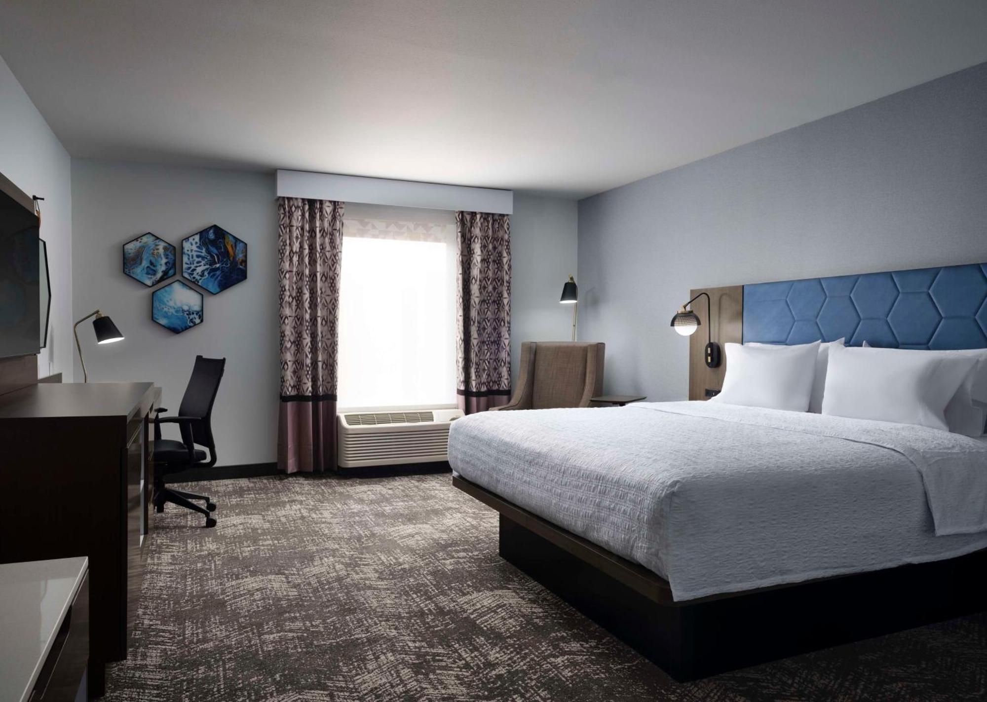 Hampton Inn & Suites Dallas-Dfw Airport Hurst Exterior photo